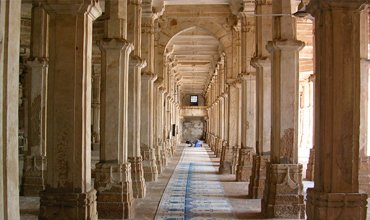 Sarkhej Roza Complex