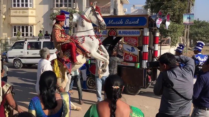 Varghodo (Baraat Procession)